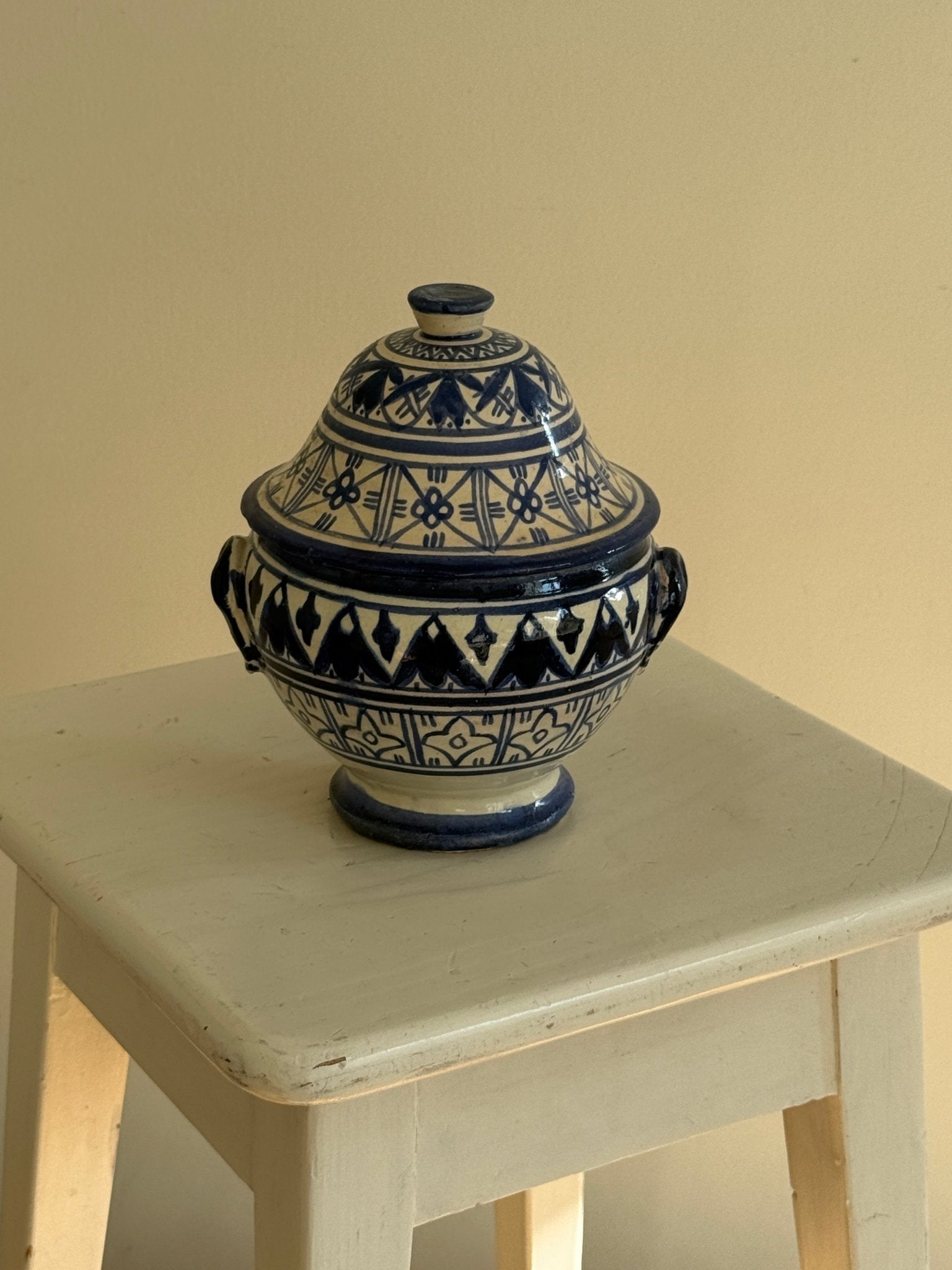 Ceramic bonbonniere - NEROLI