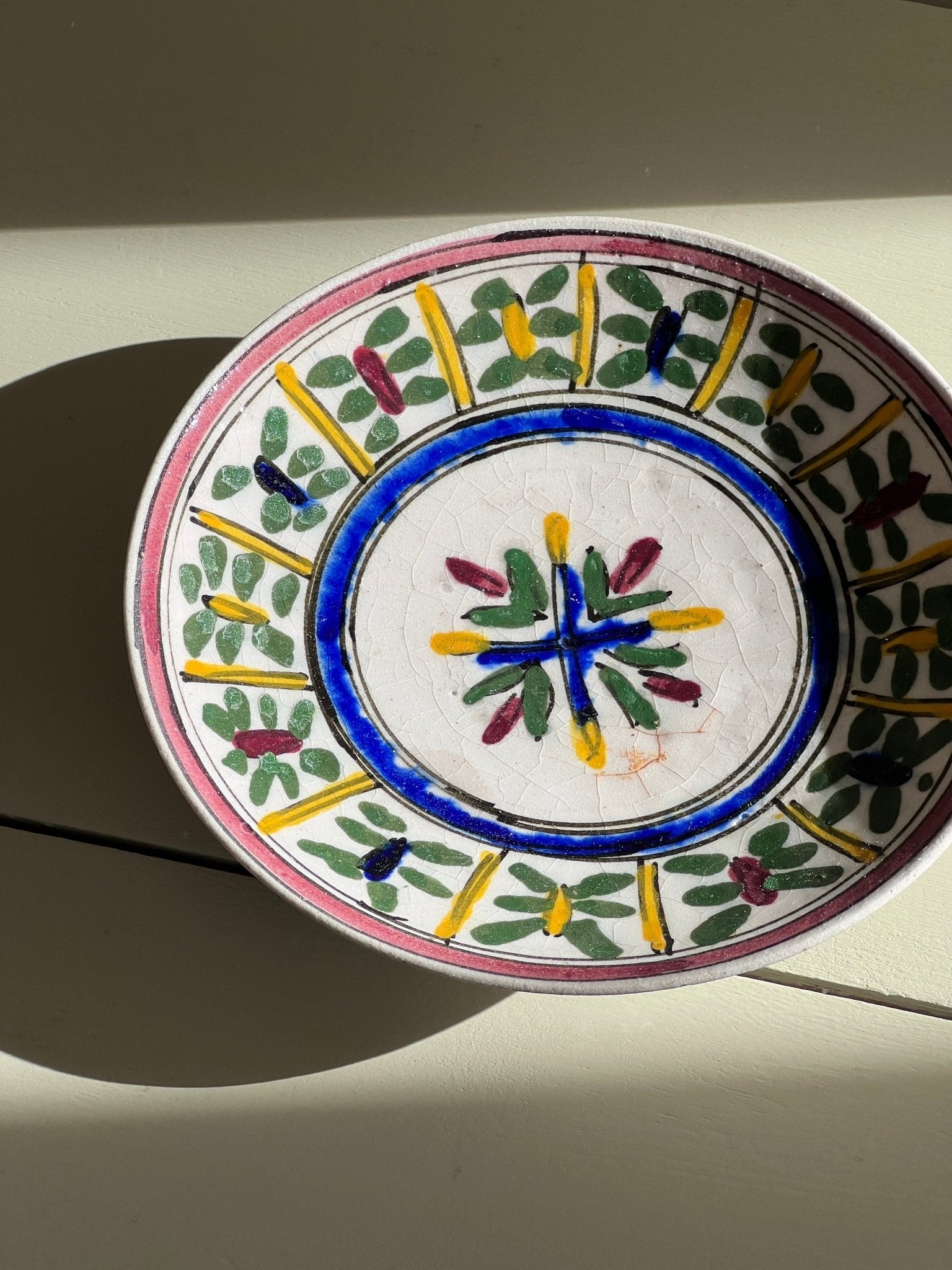 Ceramic wall plate - NEROLI