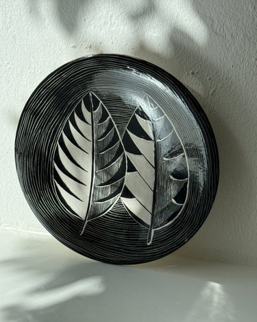 Ceramic wall plate - NEROLI