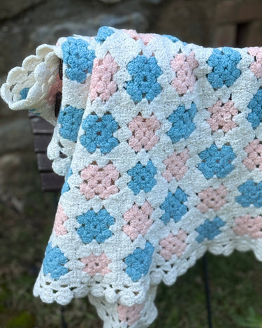 Crochet blanket - NEROLI