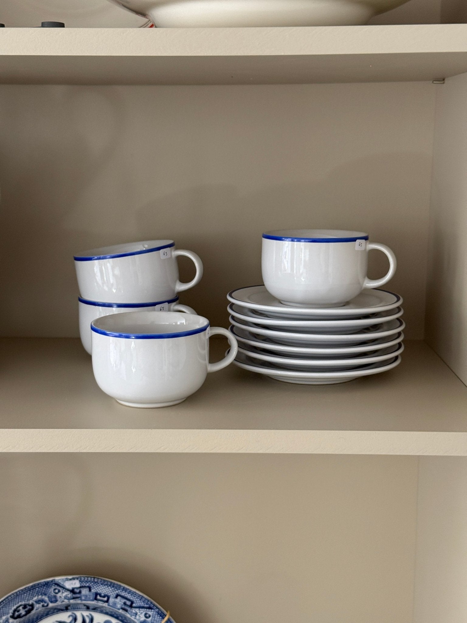 Cups and saucers (4 sets) - NEROLI