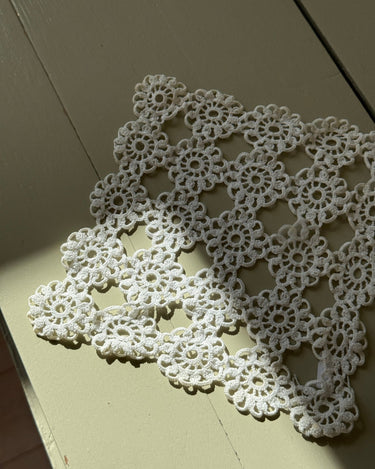 Doily - NEROLI