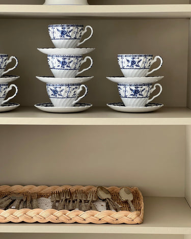 English cups and saucers (7 sets) - NEROLI