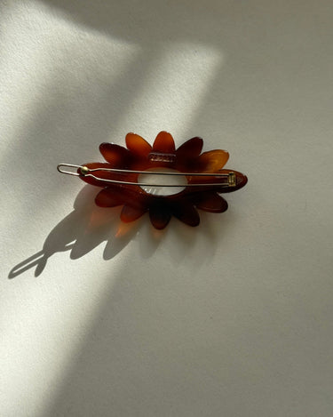 Flower hair clip - NEROLI