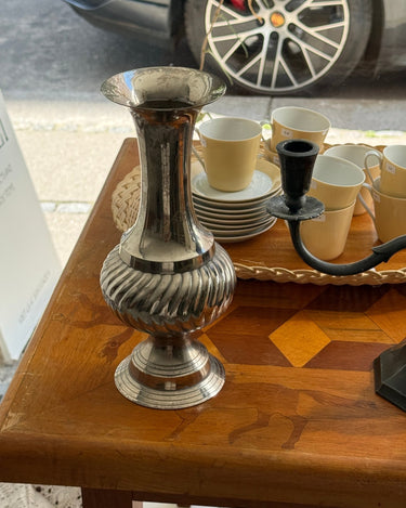 Fluted vase - NEROLI