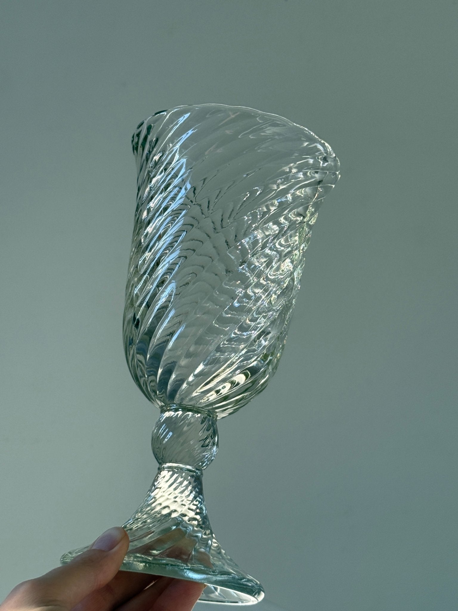 Footed glass vase - NEROLI