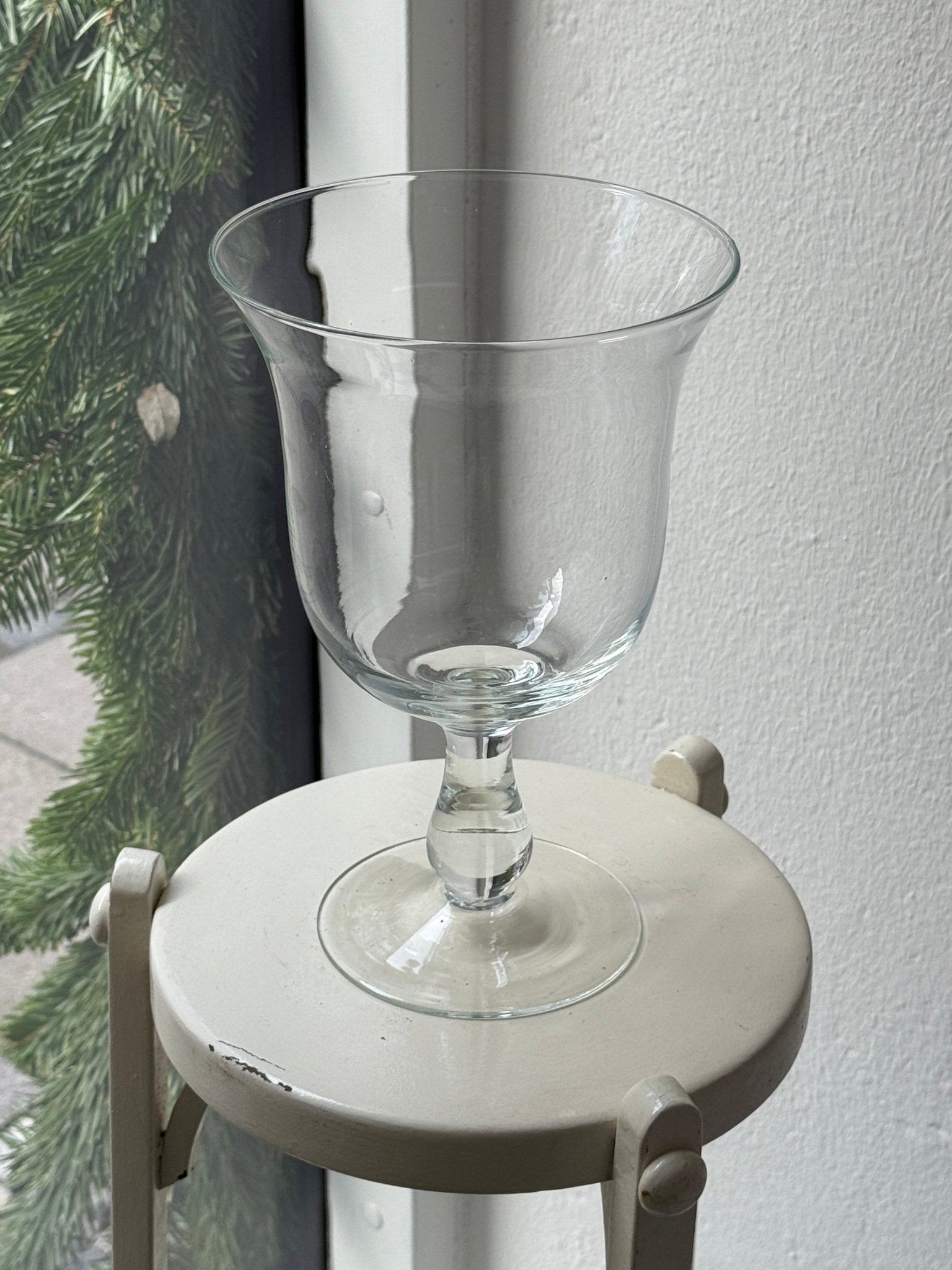 Footed glass vase - NEROLI