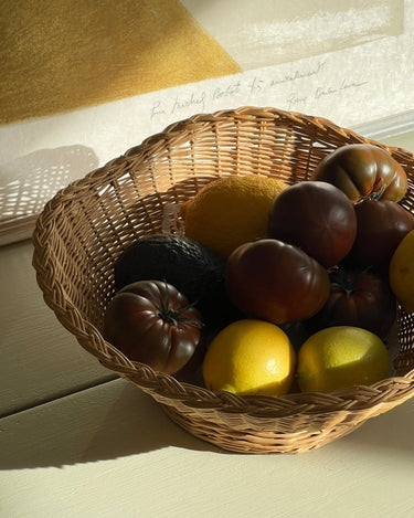 Footed wicker basket - NEROLI