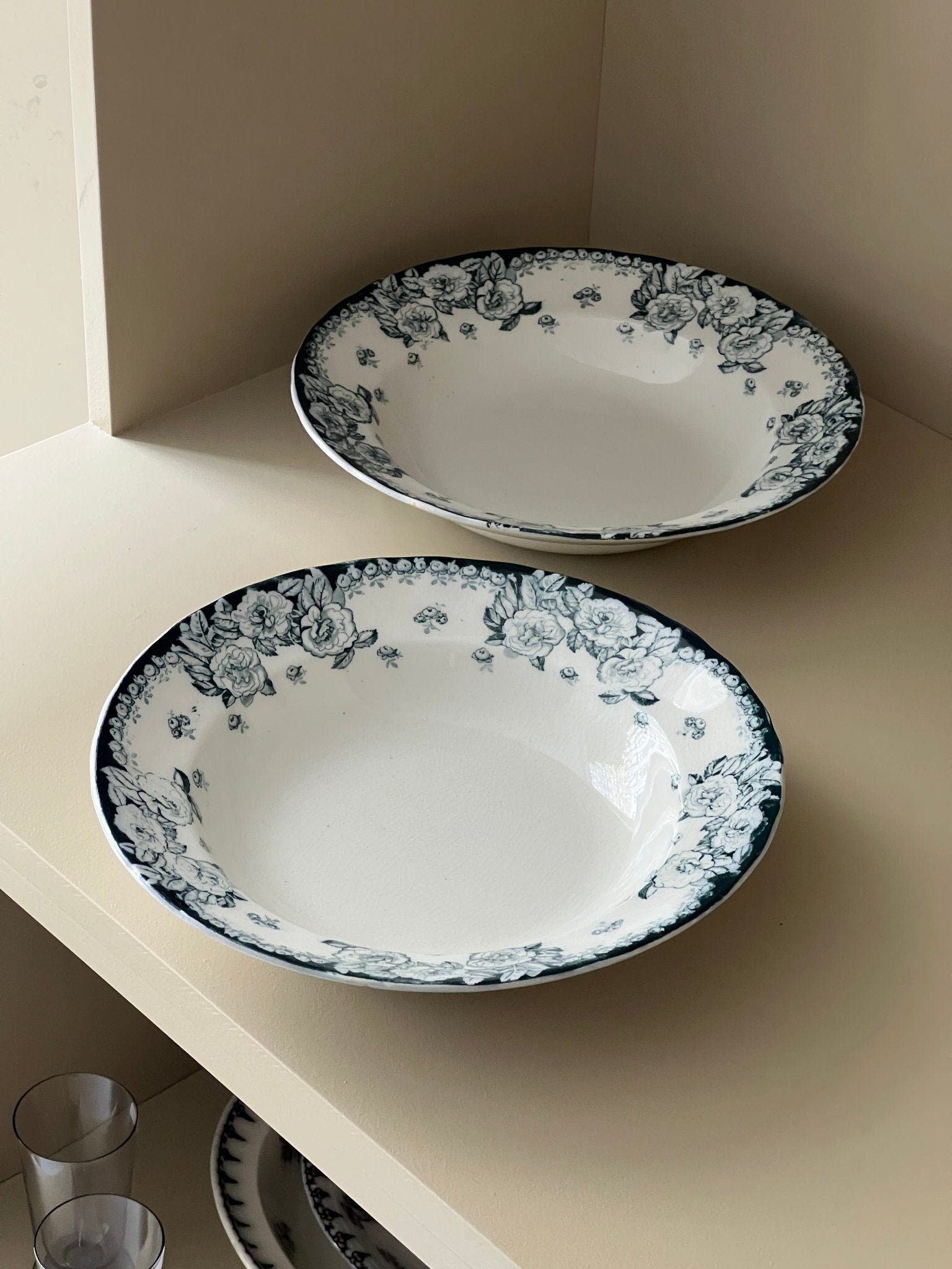 Furnivals pasta plates (2 pcs) - NEROLI