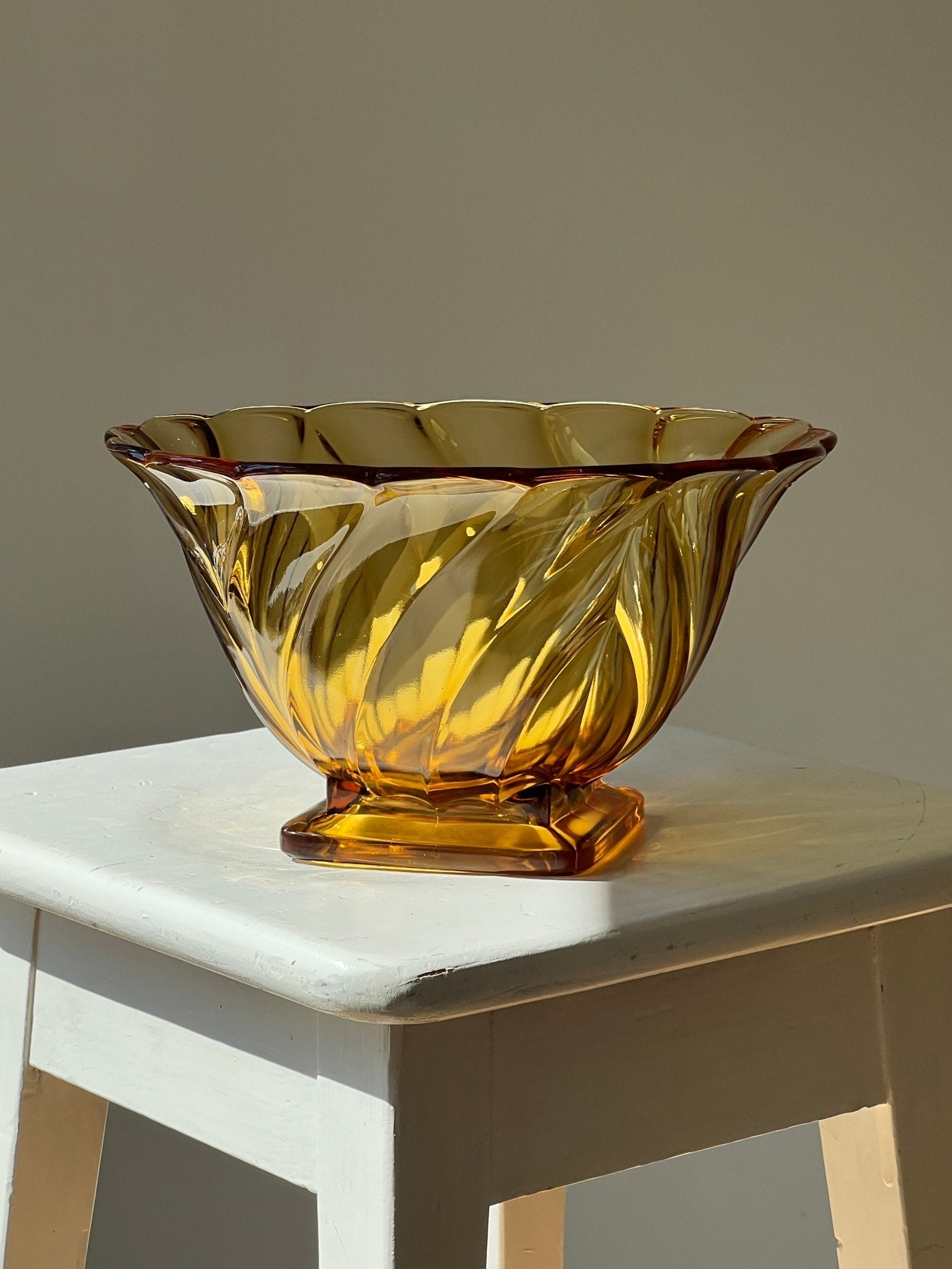 Glass bowl - NEROLI