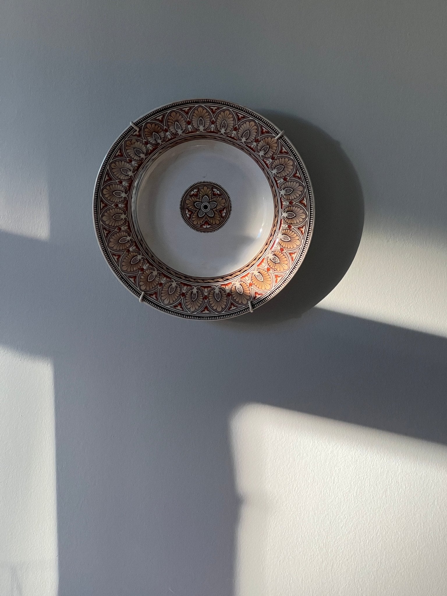 Grecian border wall plate - NEROLI
