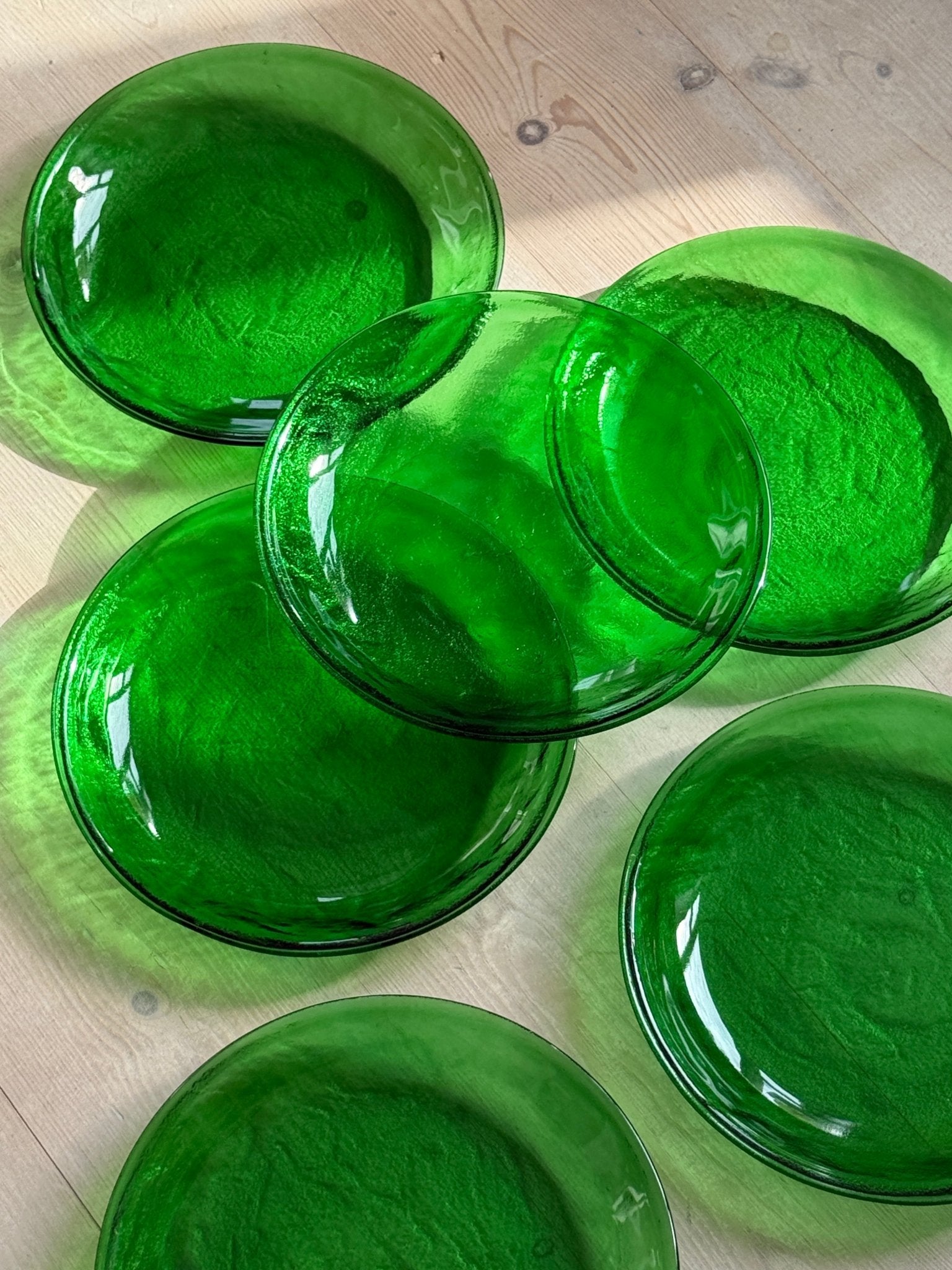Green plates (6 pcs) - NEROLI