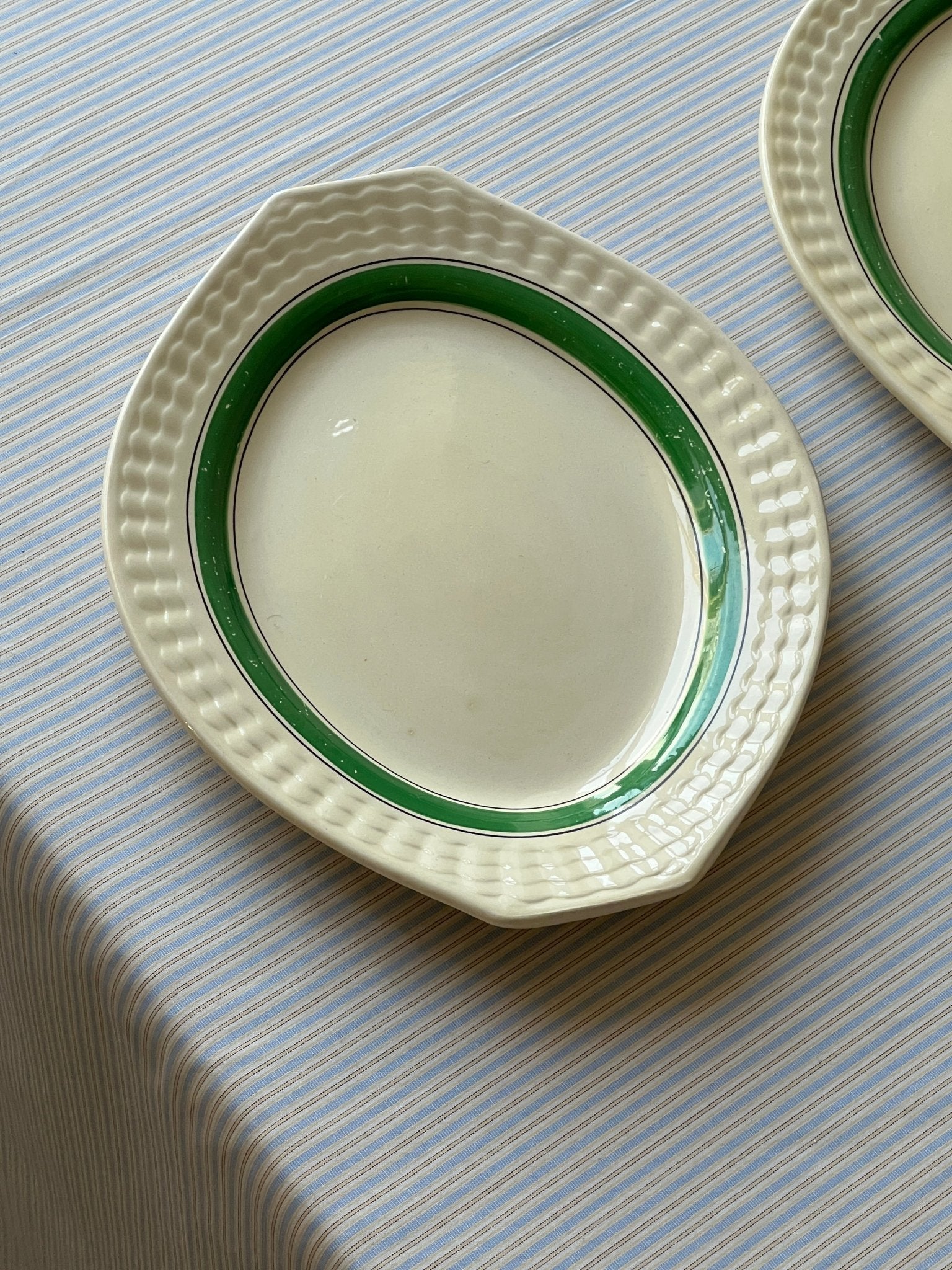 Green stripe platter - NEROLI