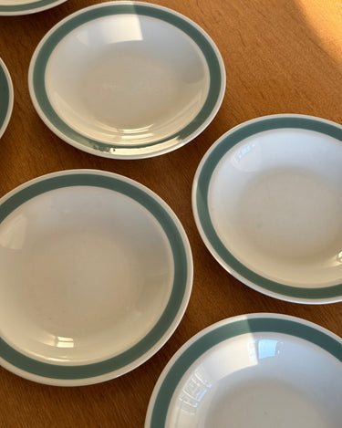 Green striped pasta plates (15 pcs) - NEROLI