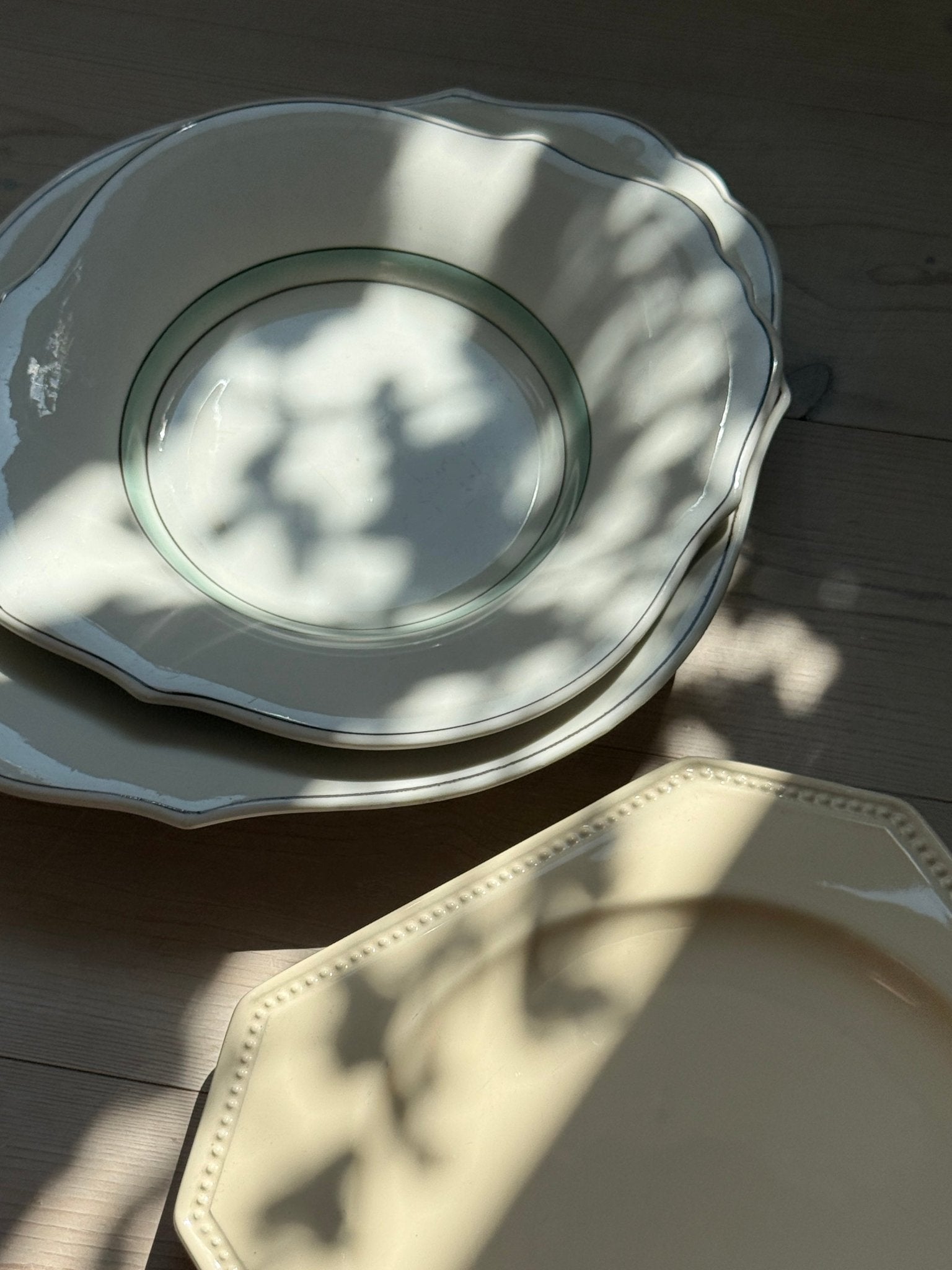 Green striped platter - NEROLI