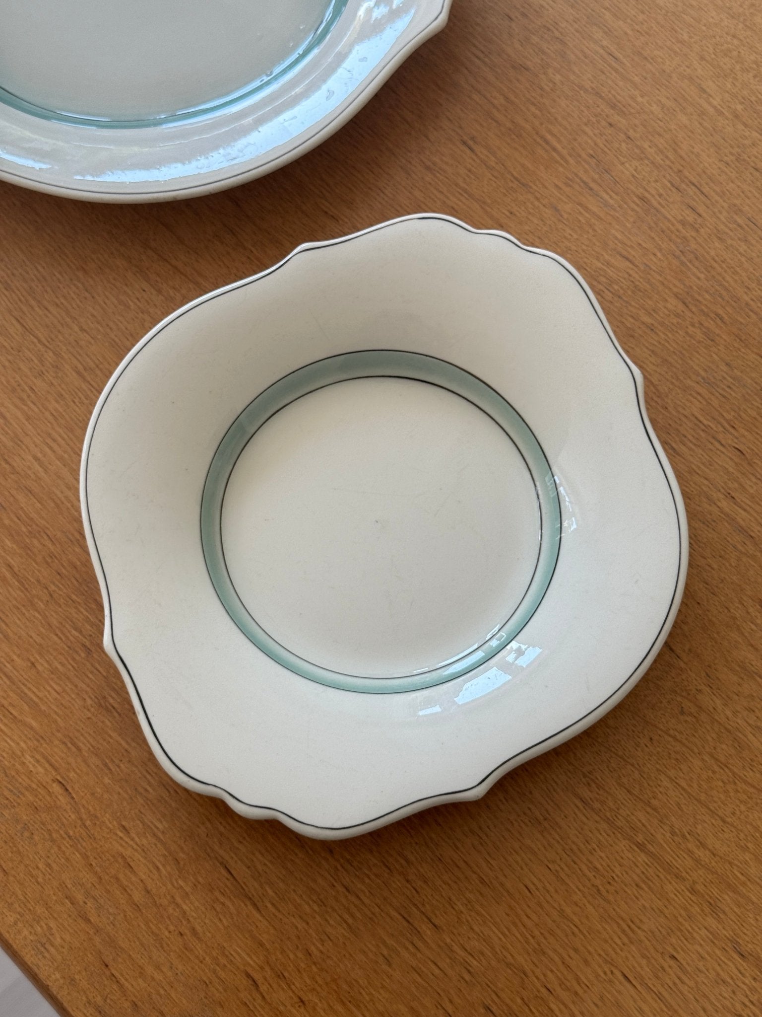 Green striped platter - NEROLI