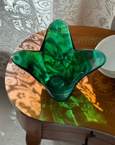 Green tulip vase - NEROLI