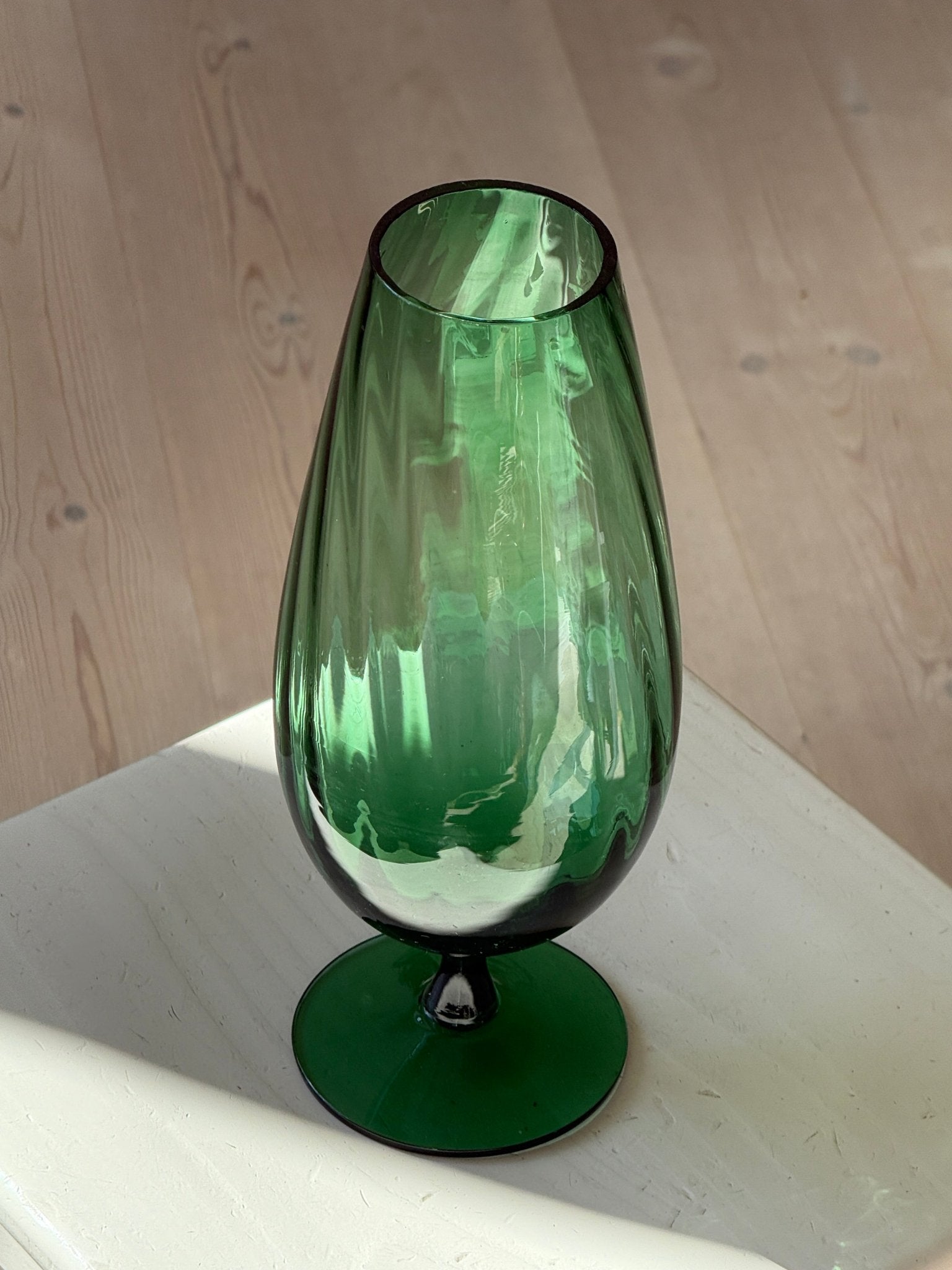 Green vase - NEROLI