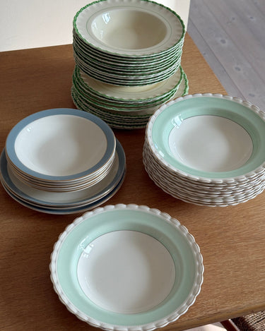 Grindley pasta plates (1 pc) - NEROLI