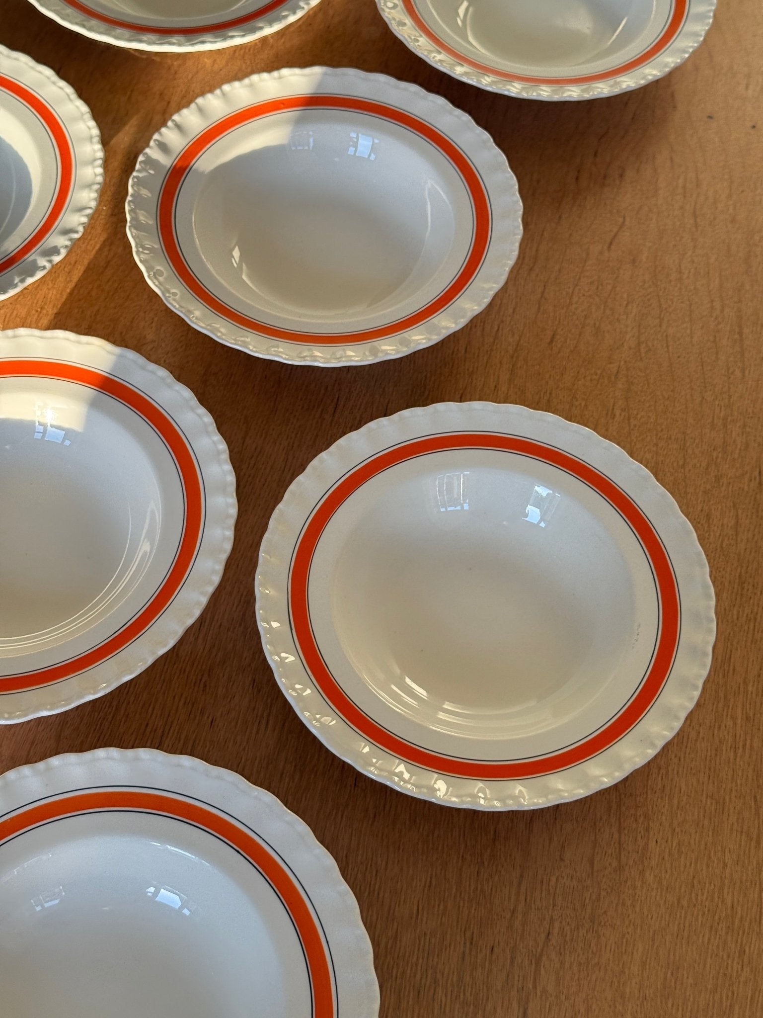 Grindley pasta plates (7 pcs) - NEROLI