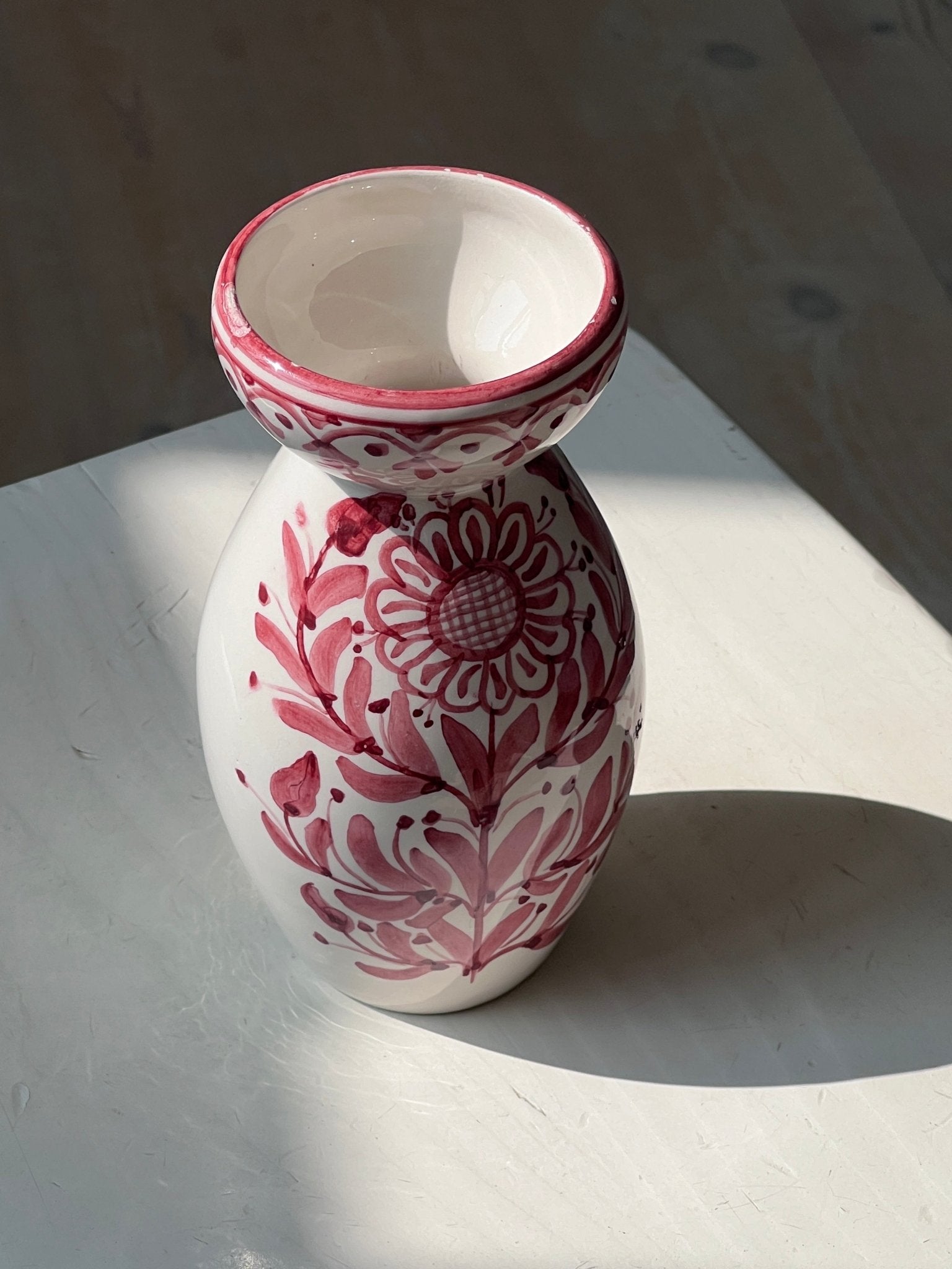 Handpainted vase - NEROLI