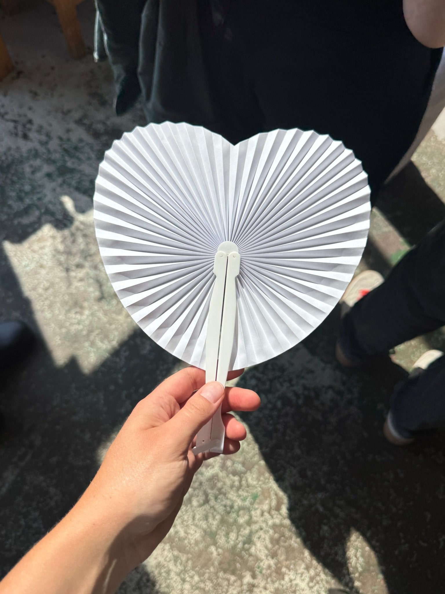 Heart-shaped fan - NEROLI