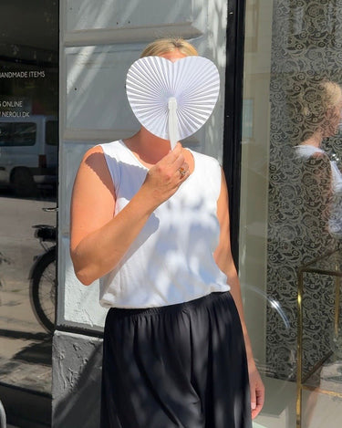 Heart-shaped fan - NEROLI