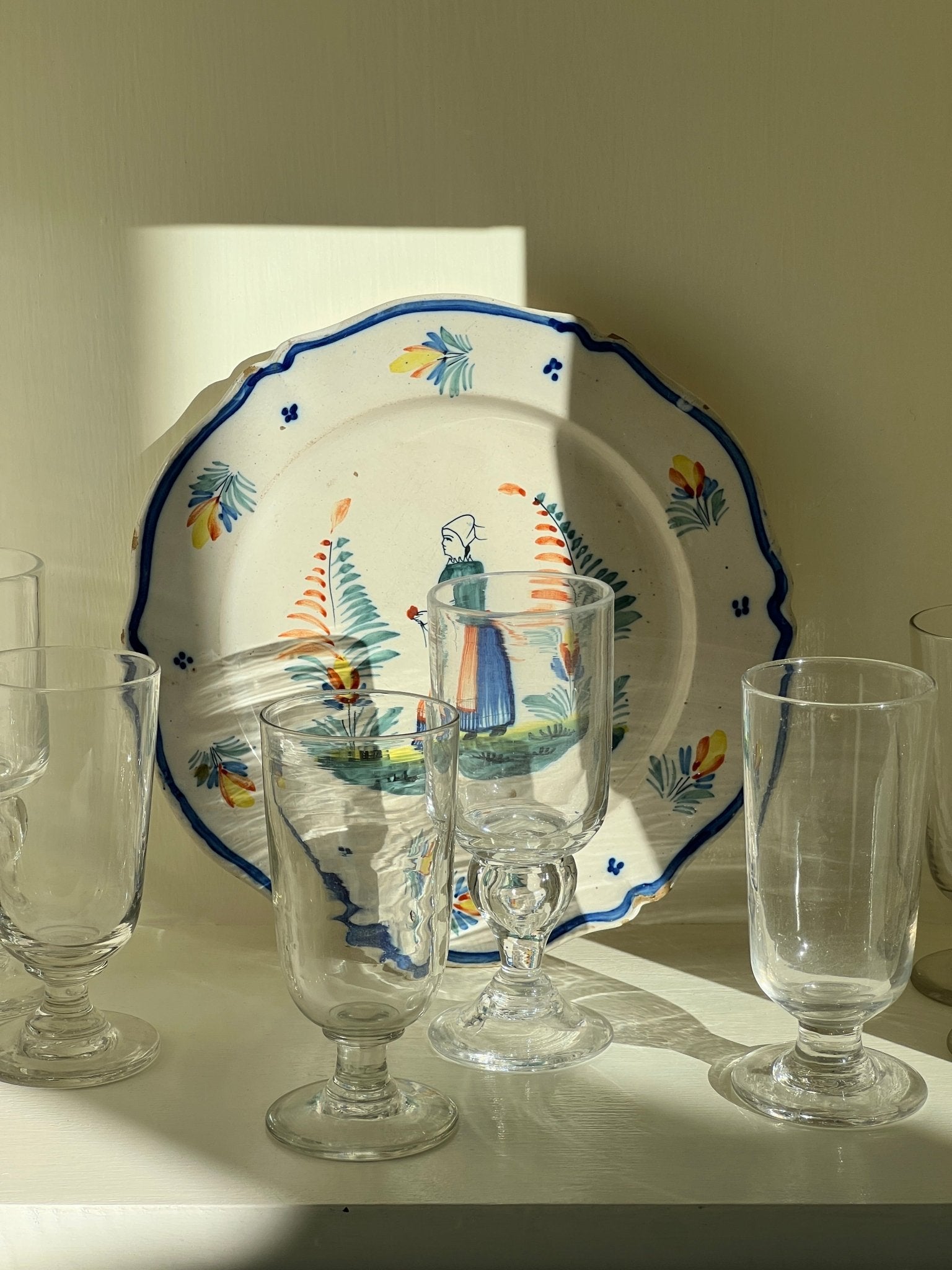 Henriot Quimper wall plate - NEROLI