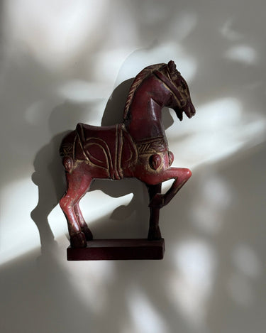 Horse sculpture - NEROLI