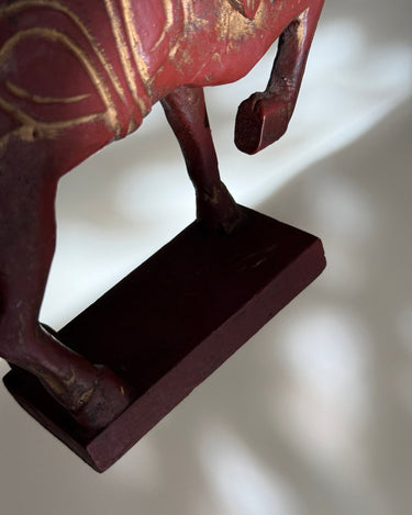 Horse sculpture - NEROLI