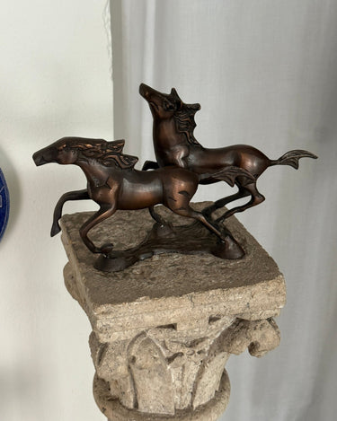 Horse sculpture - NEROLI