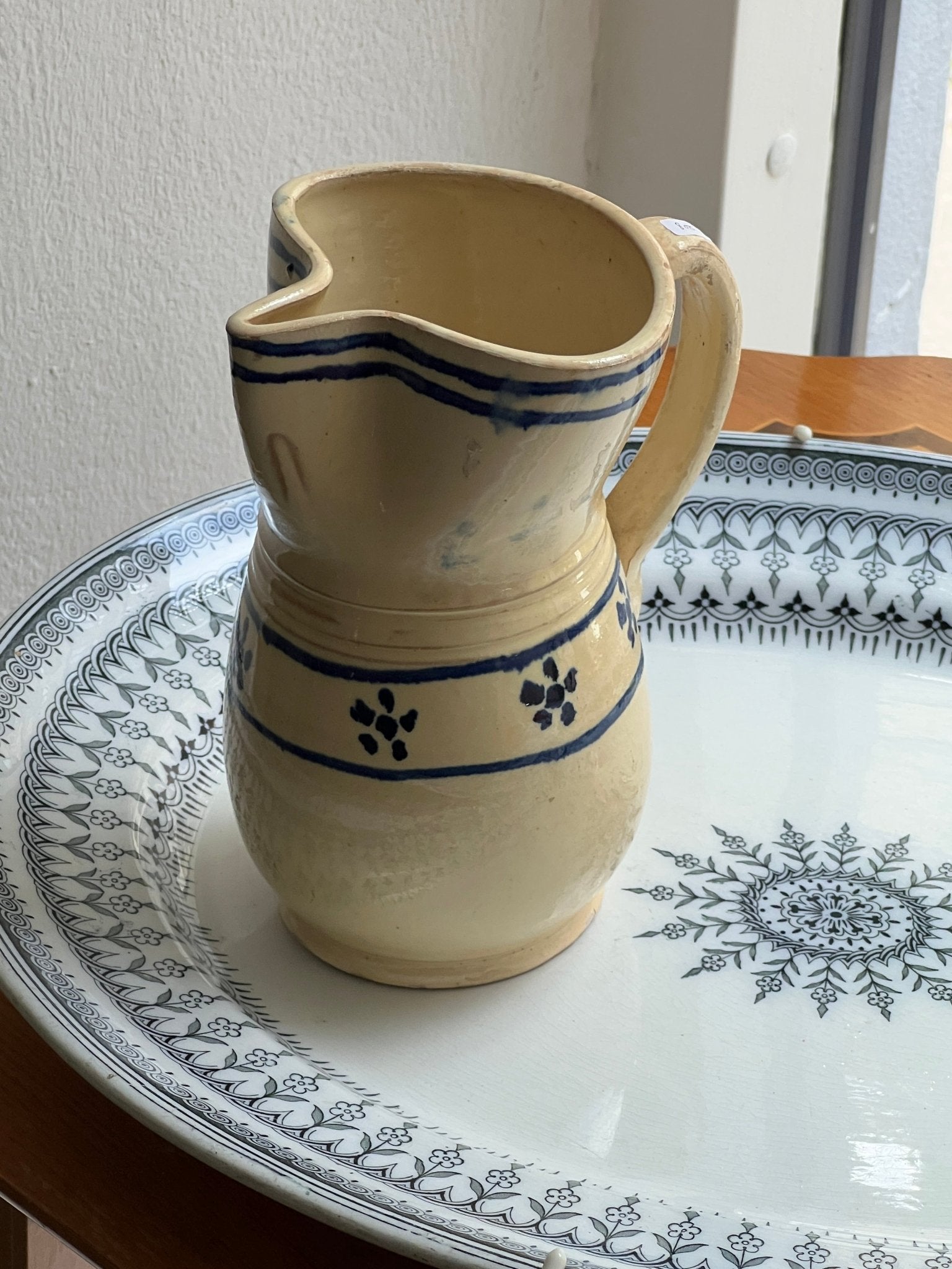 Italian pitcher - NEROLI