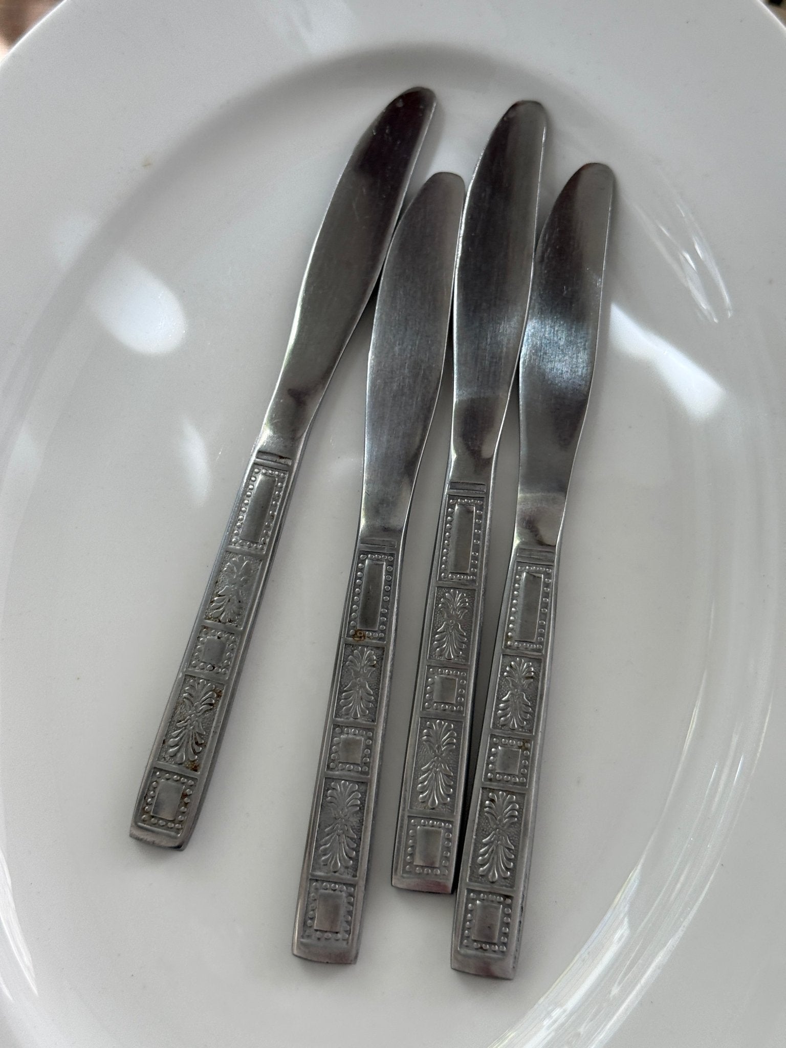 Knives (4 pcs) - NEROLI