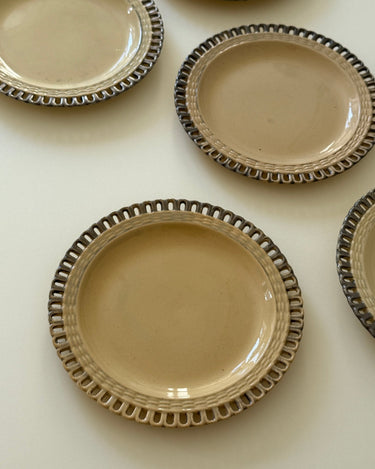 Lace edge dessert plates (5 pcs) - NEROLI