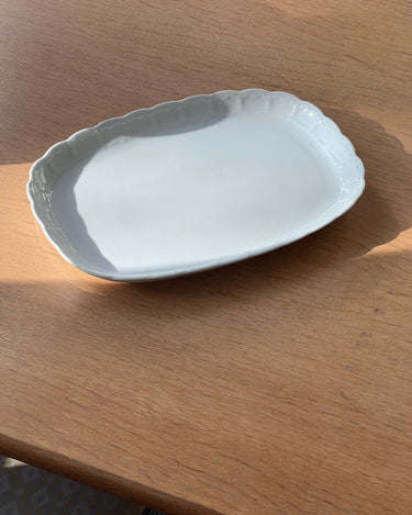 Lace edge platter - NEROLI