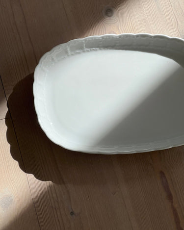 Lace edge platter - NEROLI