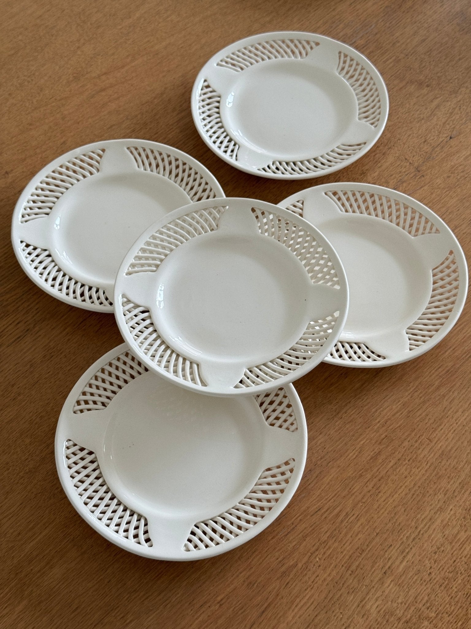 Lace edge side plates (5 pcs) - NEROLI