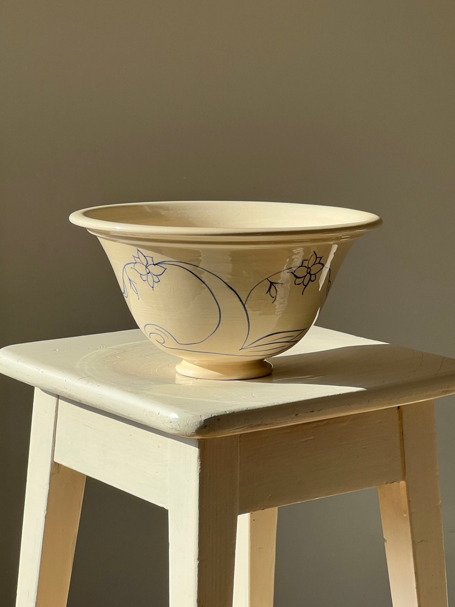 Large ceramic bowl - NEROLI