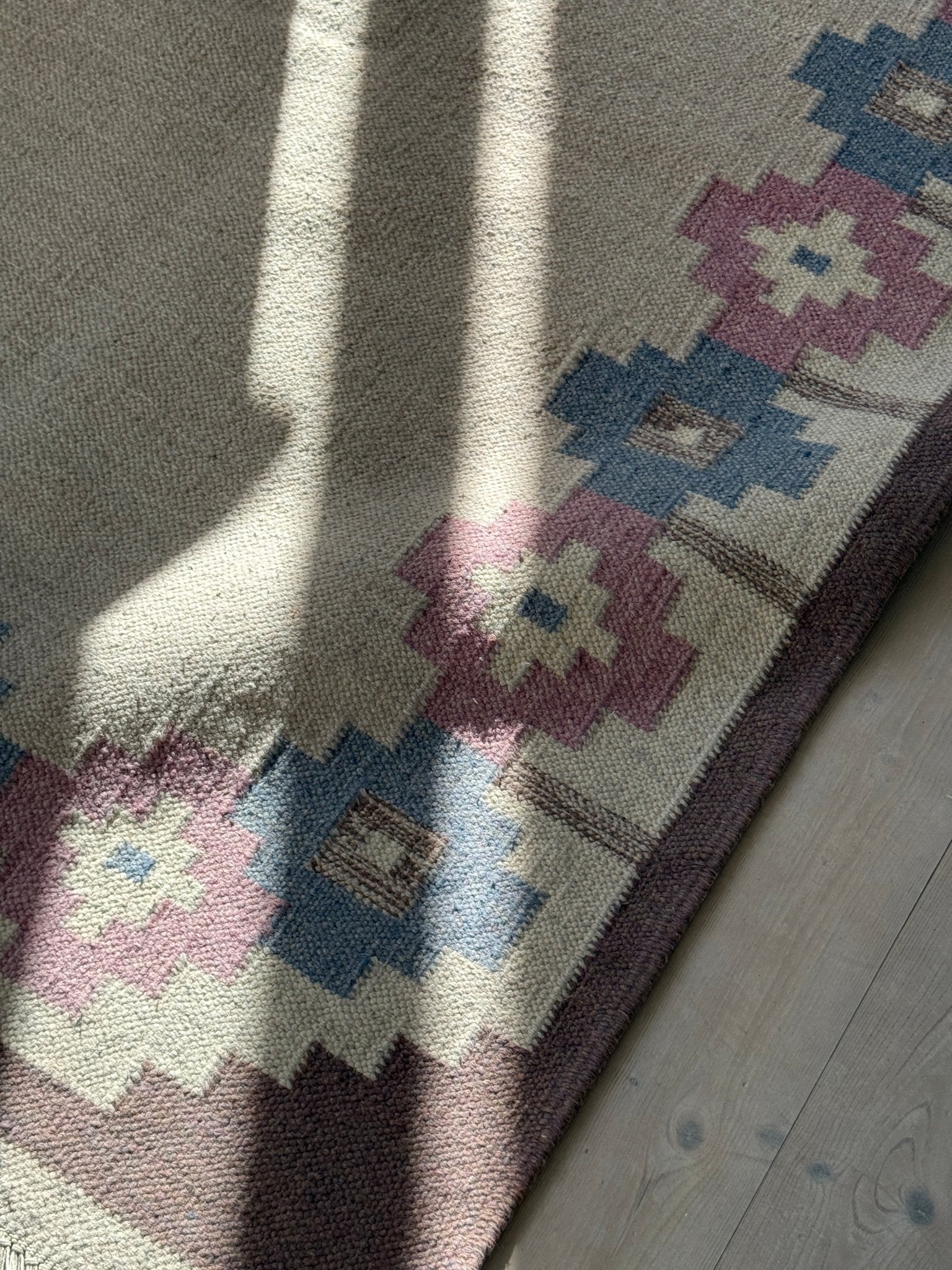 Large flatweave rug - NEROLI