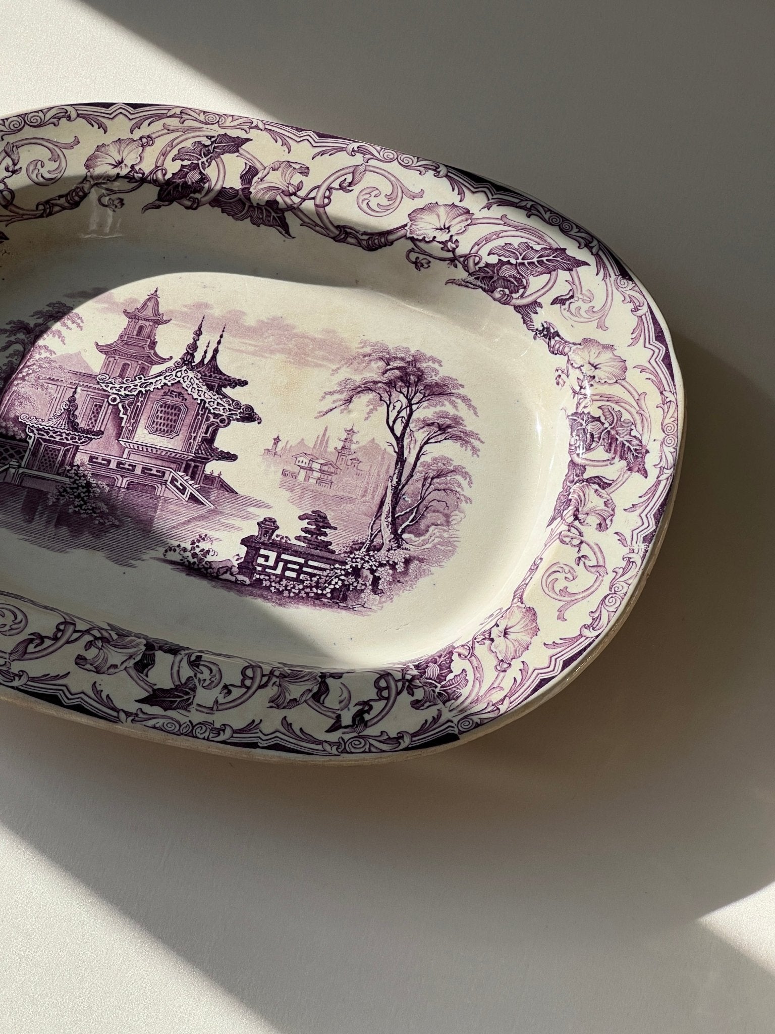 Large violet platter - NEROLI