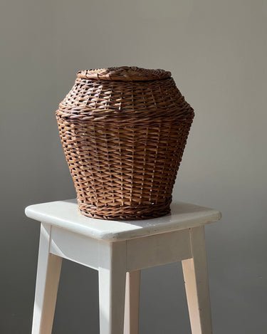 Lidded wicker basket - NEROLI