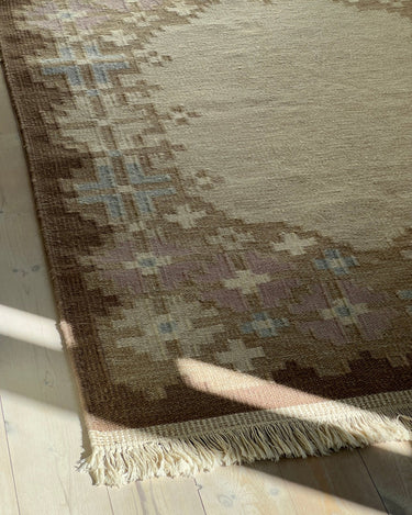 Light brown flatweave rug - NEROLI