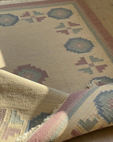 Lilac and blue flatweave rug - NEROLI