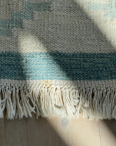 Mint flatweave rug - NEROLI