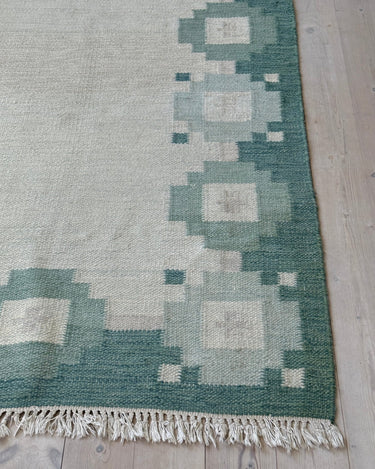 Mint green flatweave rug - NEROLI
