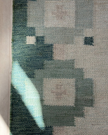 Mint green flatweave rug - NEROLI