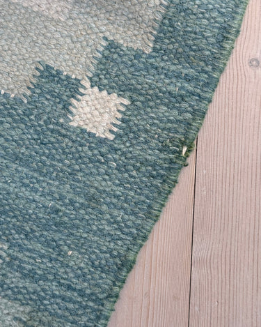 Mint green flatweave rug - NEROLI