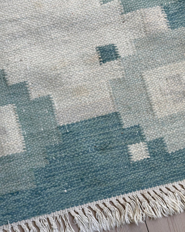 Mint green flatweave rug - NEROLI