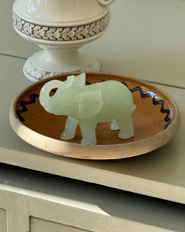 Nephrite jade elephant #1 - NEROLI
