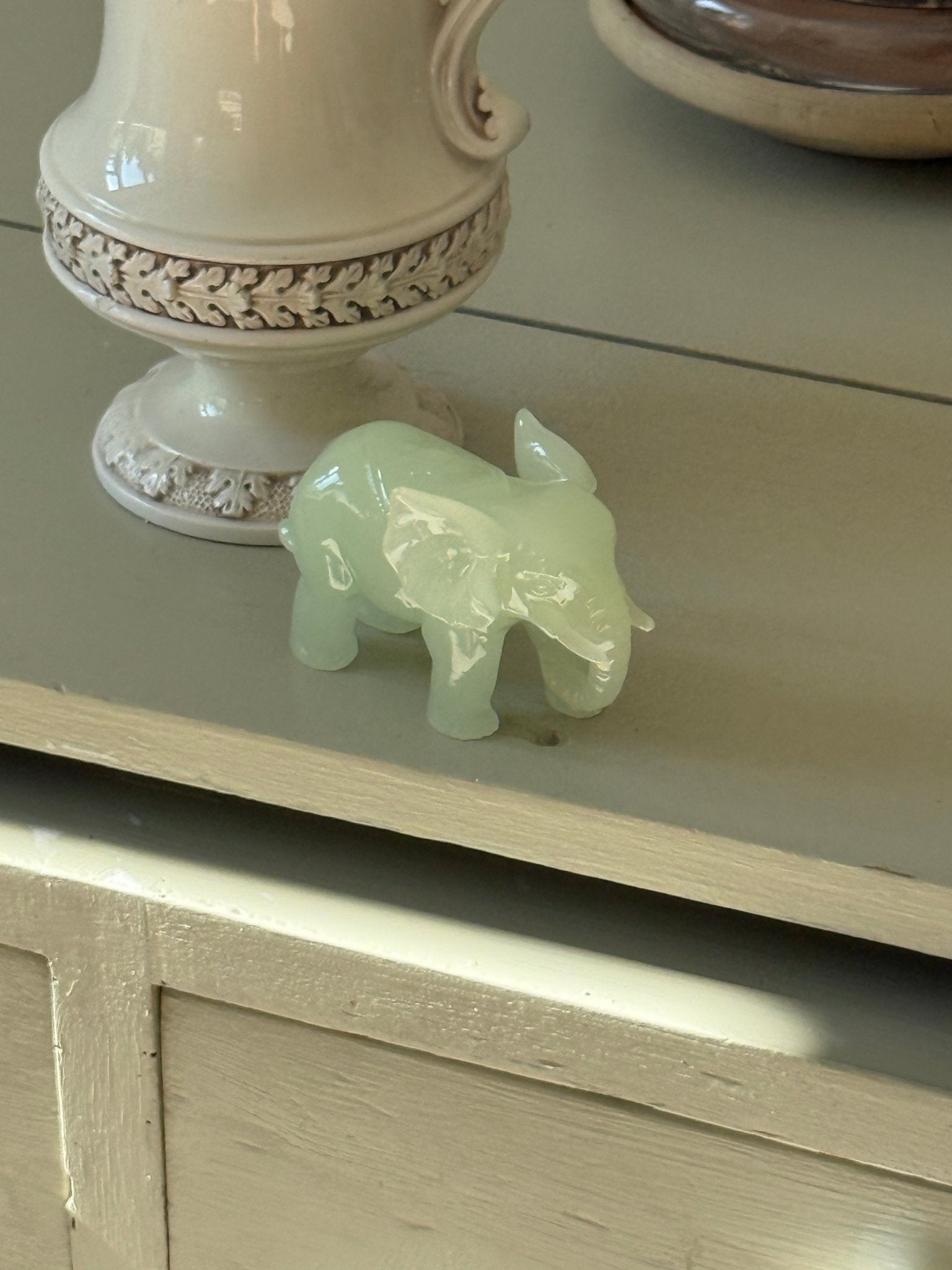 Nephrite jade elephant #2 - NEROLI